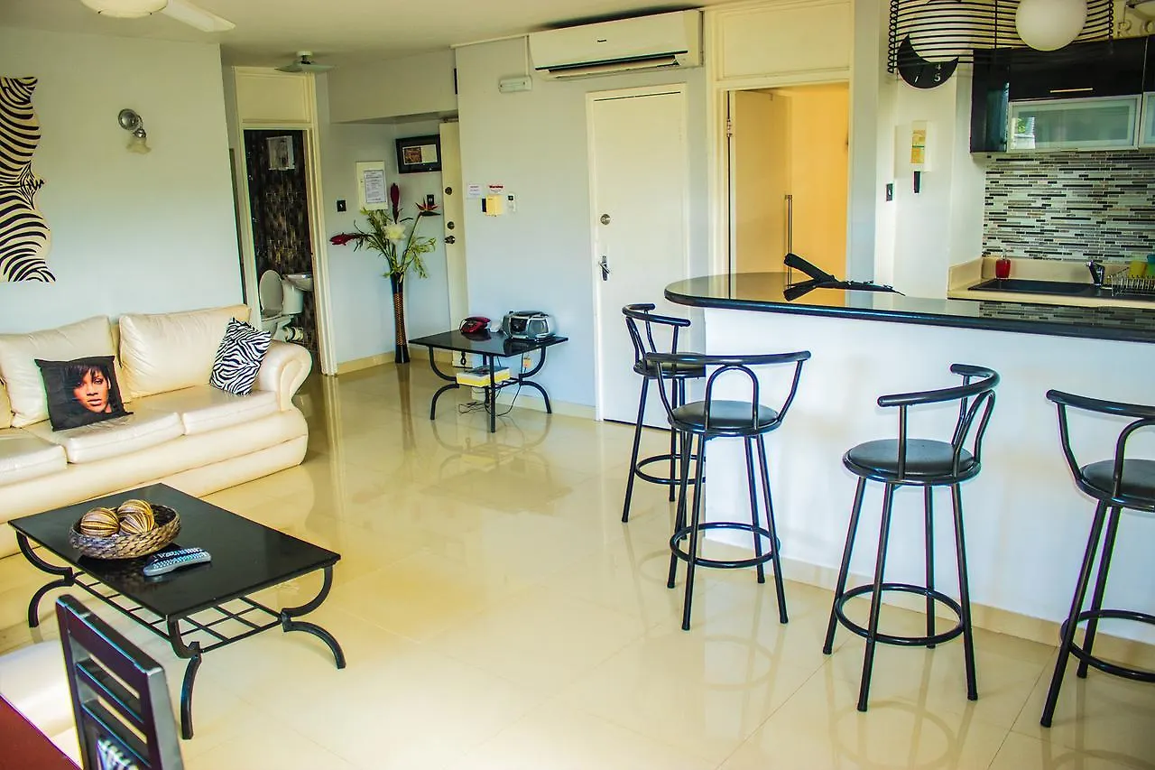 Surf Turf Two Bedroom Suite At Turtle Towers Ocho Rios